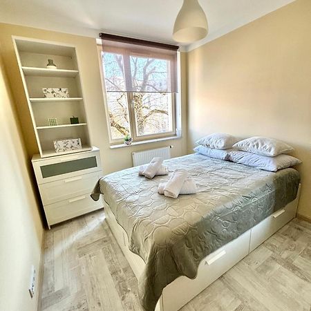Cozy Apartment Bajeczna Krakau Exterior foto